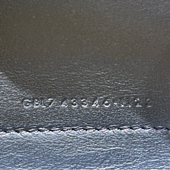 SAINT LAURENT CASSANDRE LARGE WALLET ON CHAIN QUILTED LEATHER GREEN GOLD NEW! - Picture 15 of 16